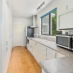 Lakeview Retreat