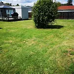 Cheerful 4 Bedroom Holiday Home