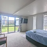 Cosy 4Br, Minutes To City Center And Redwood