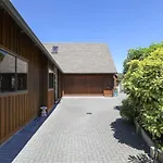 Pukeko Landing