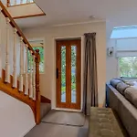 Inn Lewis - Beside The Redwoods With Spa Pool