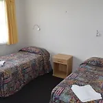 Cleveland Thermal Motel