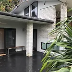Luxury K-Lodge With Golf Course View-Rotorua