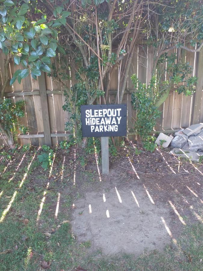 Apartment Sleepout Hideaway