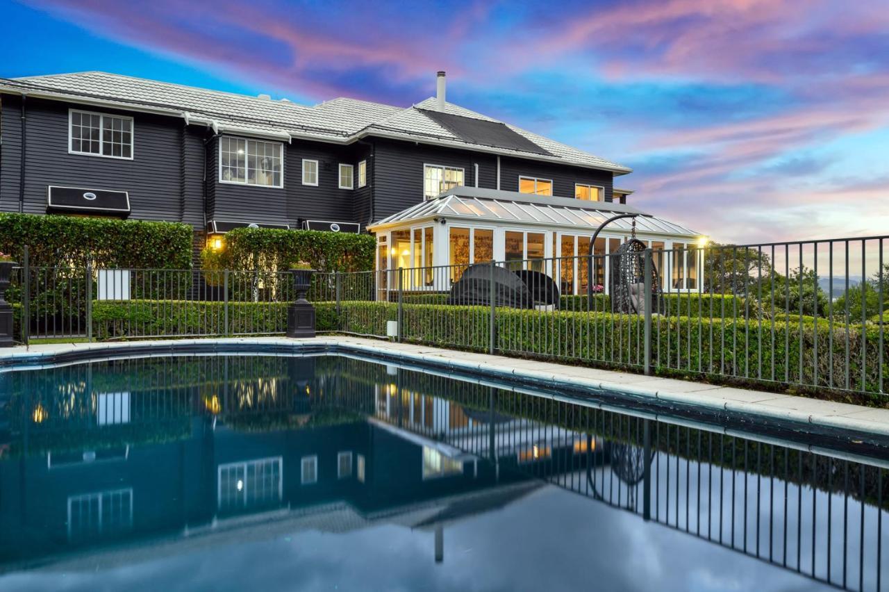 Black Swan Lakeside Boutique 5*