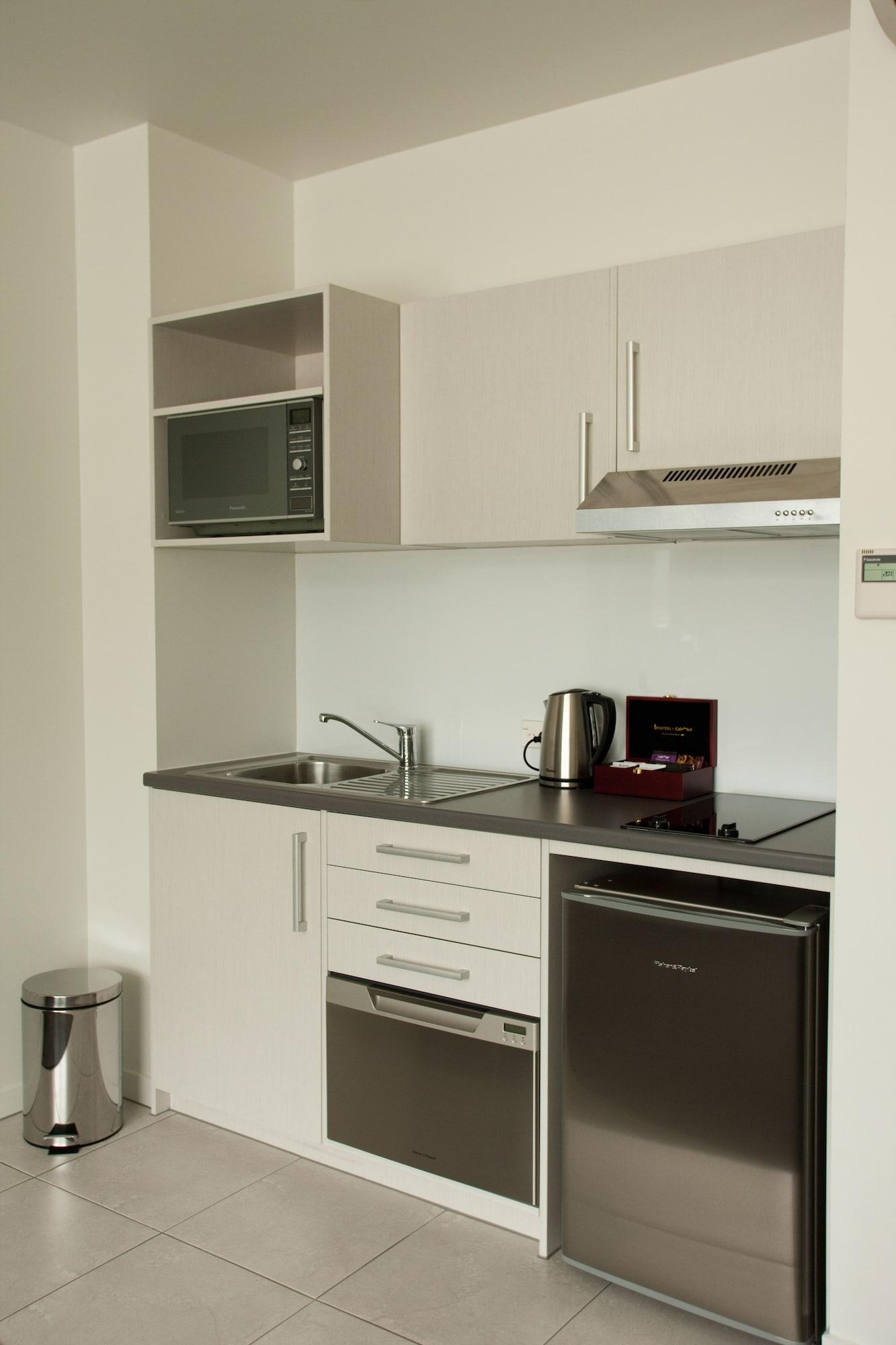 Quest Aparthotel 4*