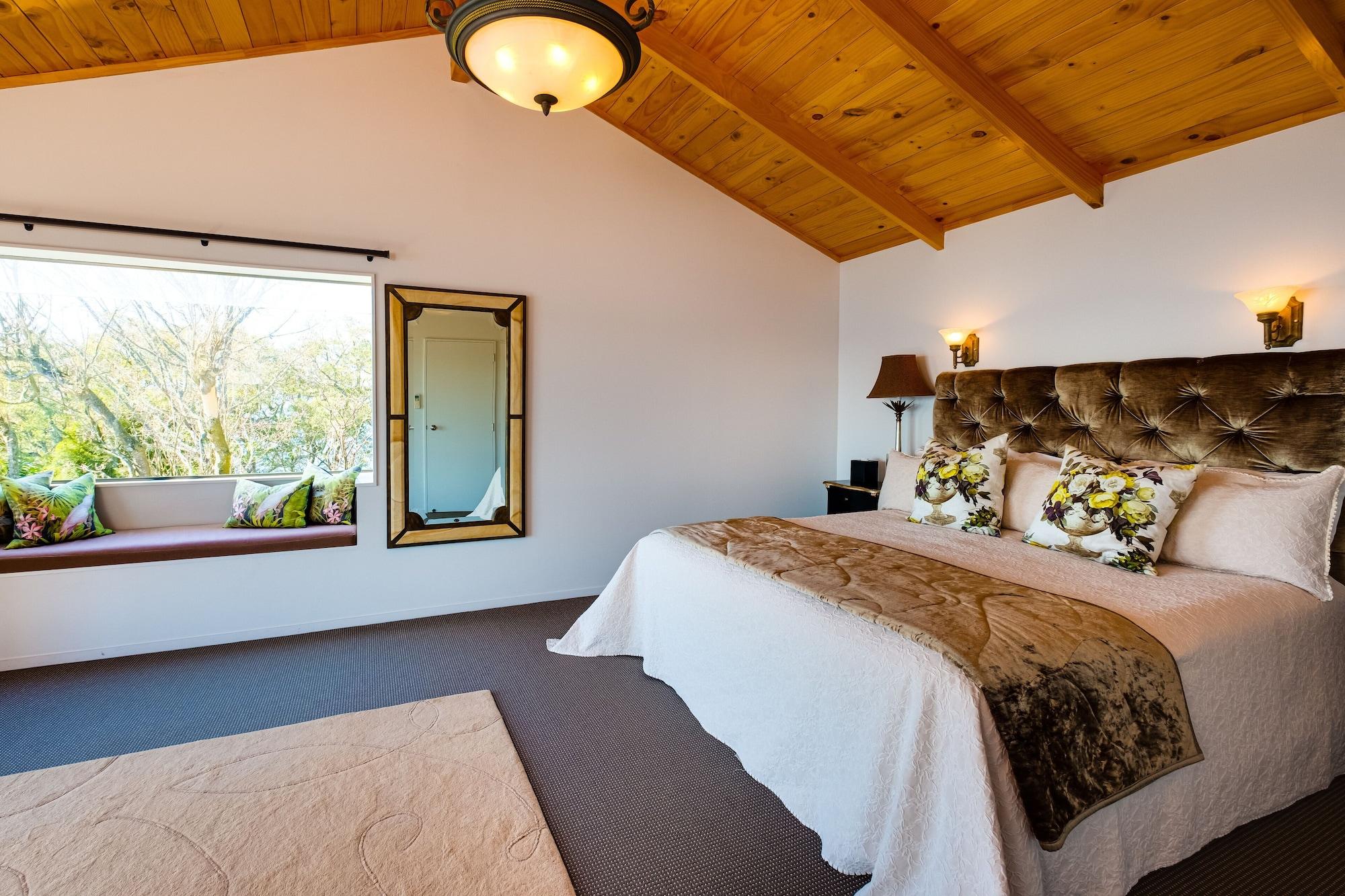 Resort On The Point -