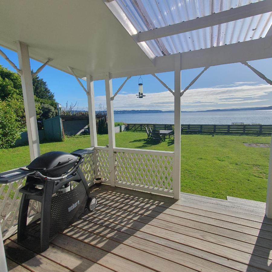 Daydream House, Sunrise, Sunset Views Across Holiday home *