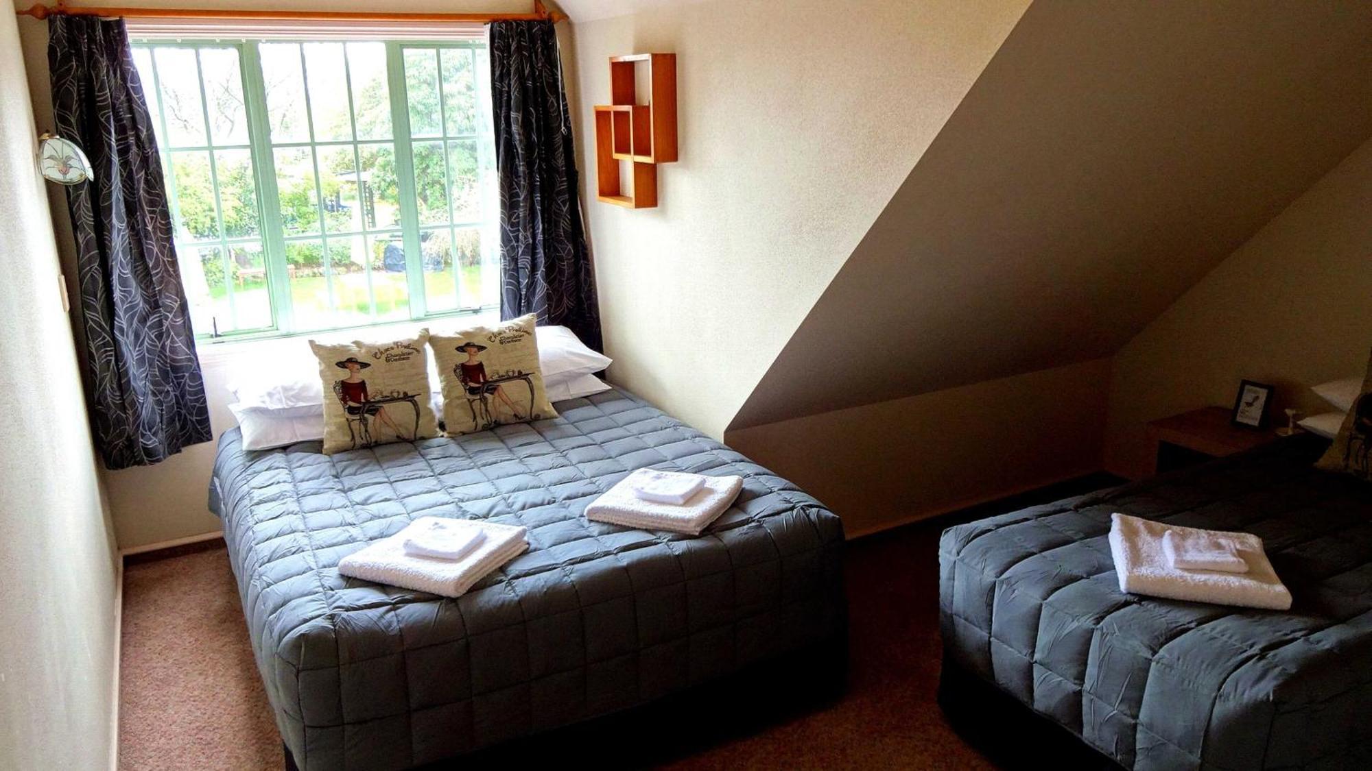 Coachman 4*