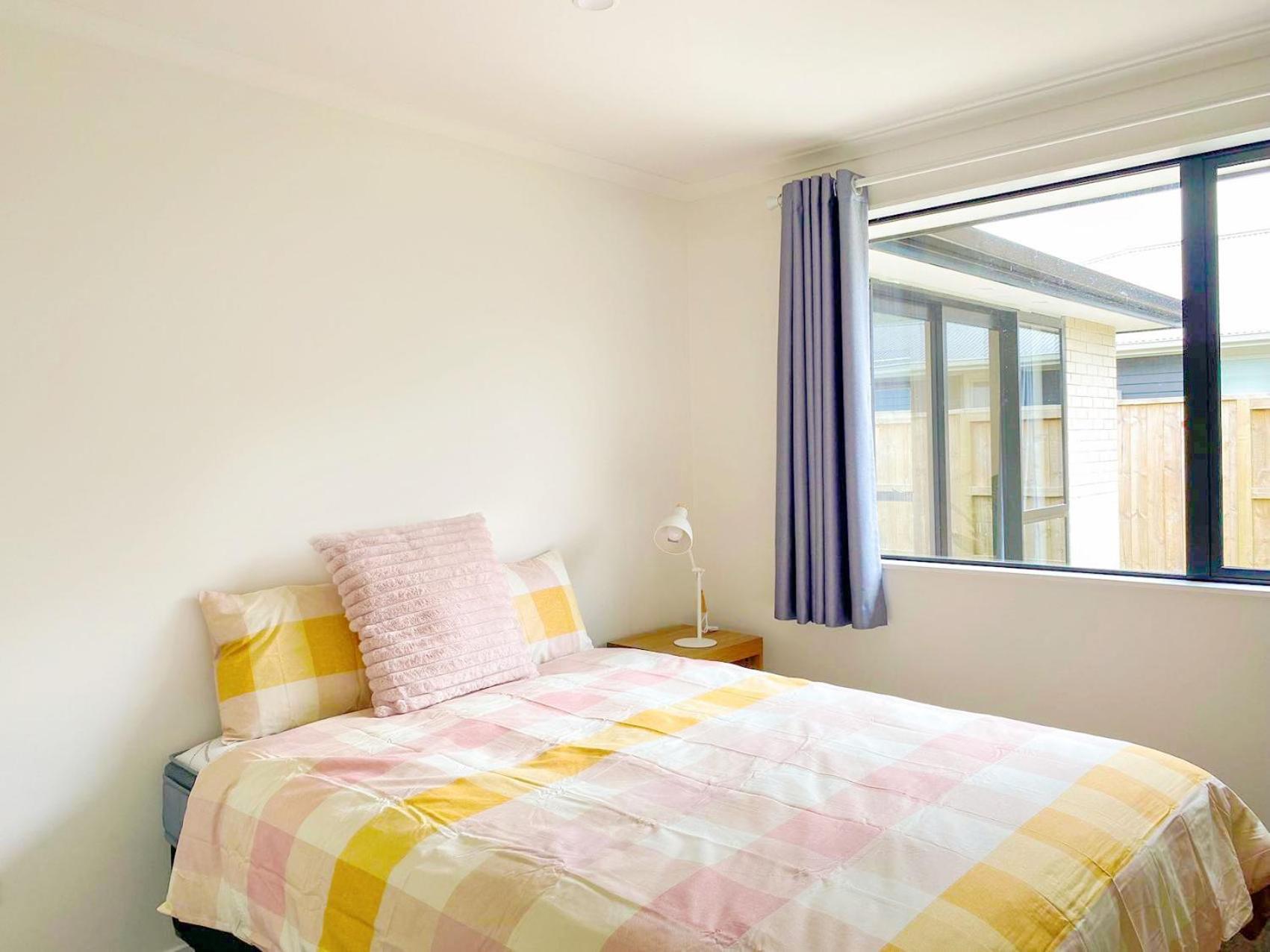 Holiday home Modern Chic - Ideal Location - 5 Bedrooms - In Rotorua