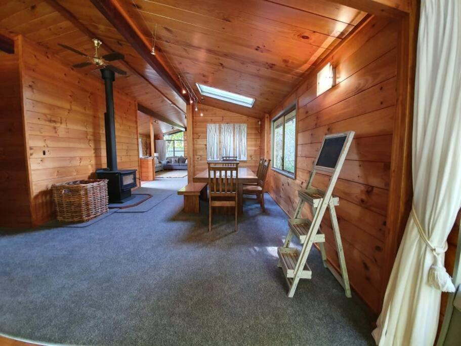 Redwood Hub Holiday home *
