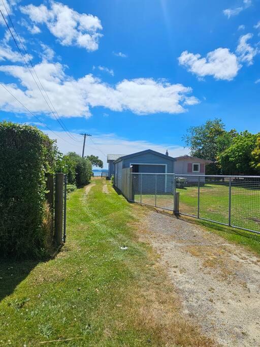 Holiday home Blue Cottage, On The Rotorua