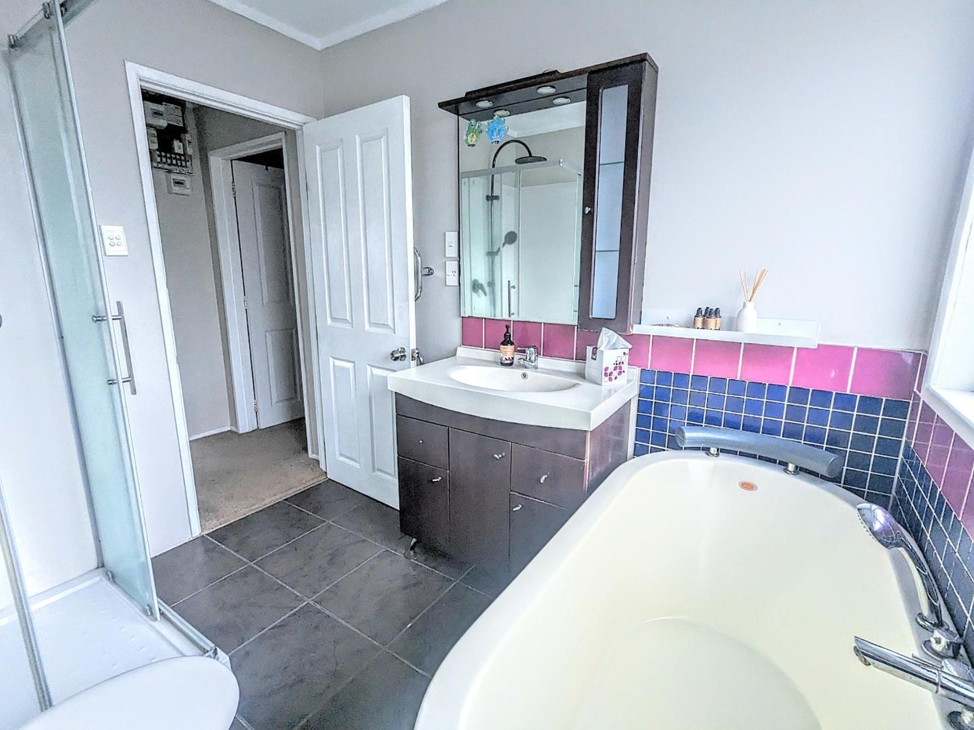 Holiday home Cosy 4br, Minutes To Center And Redwood