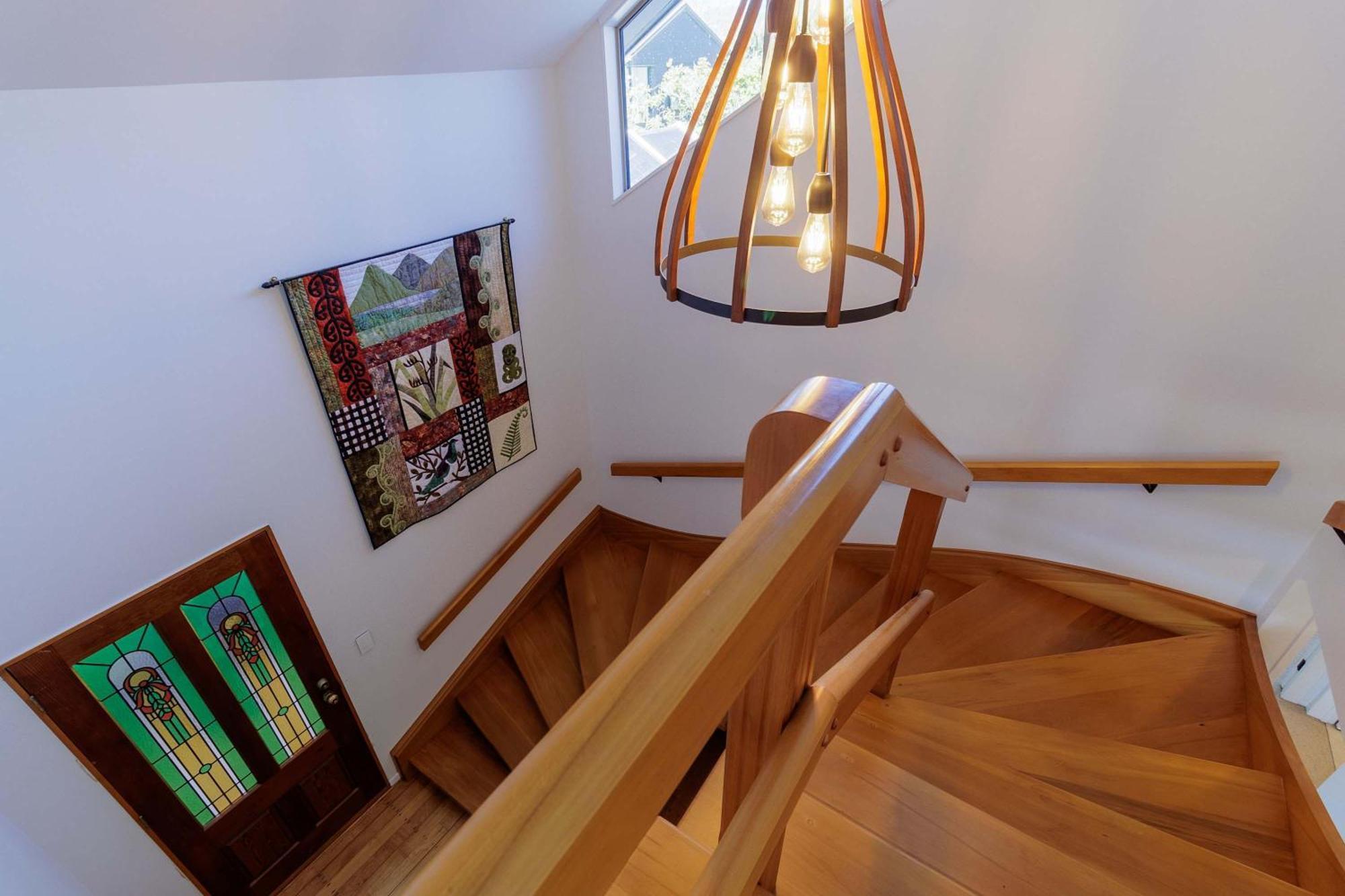 Holiday home The Bach - Luxury Waterfront Living With Pool Rotorua