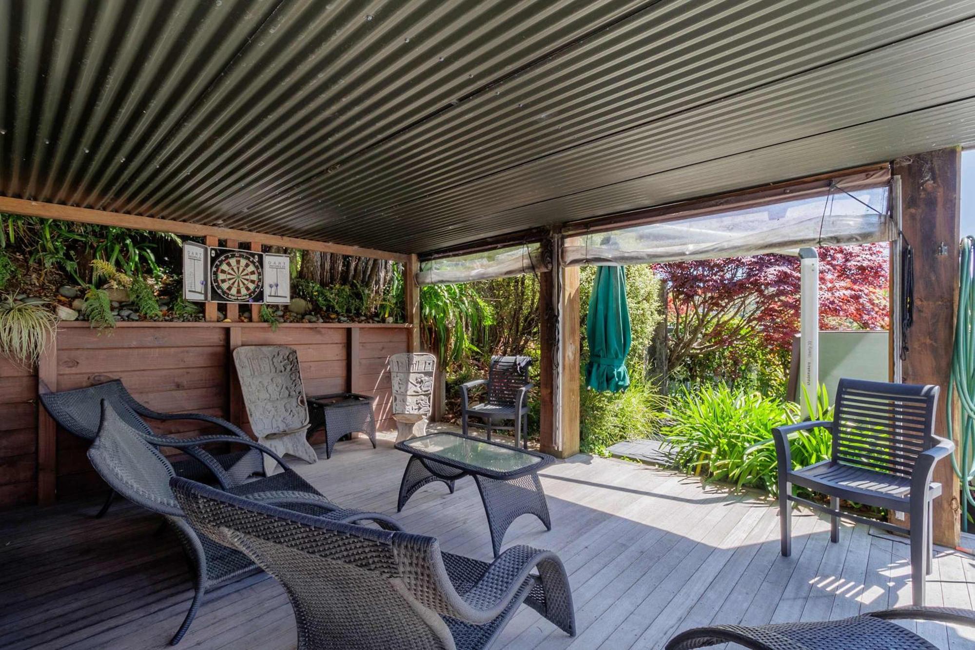 The Bach - Luxury Waterfront Living With Pool *