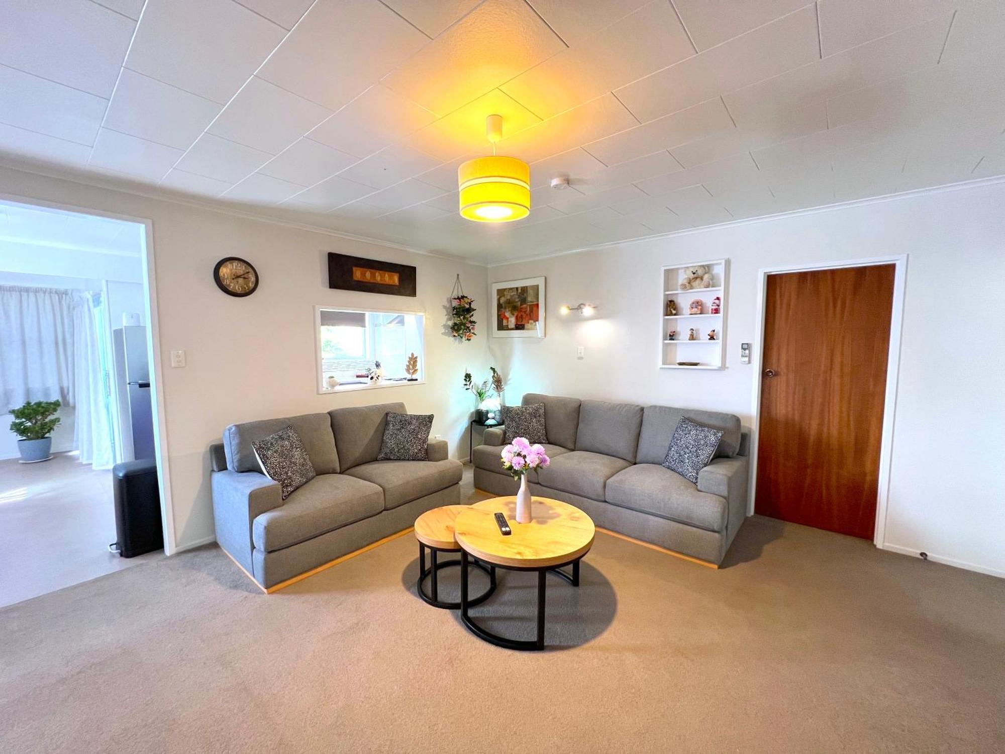 - Prime Location - With Garden *
