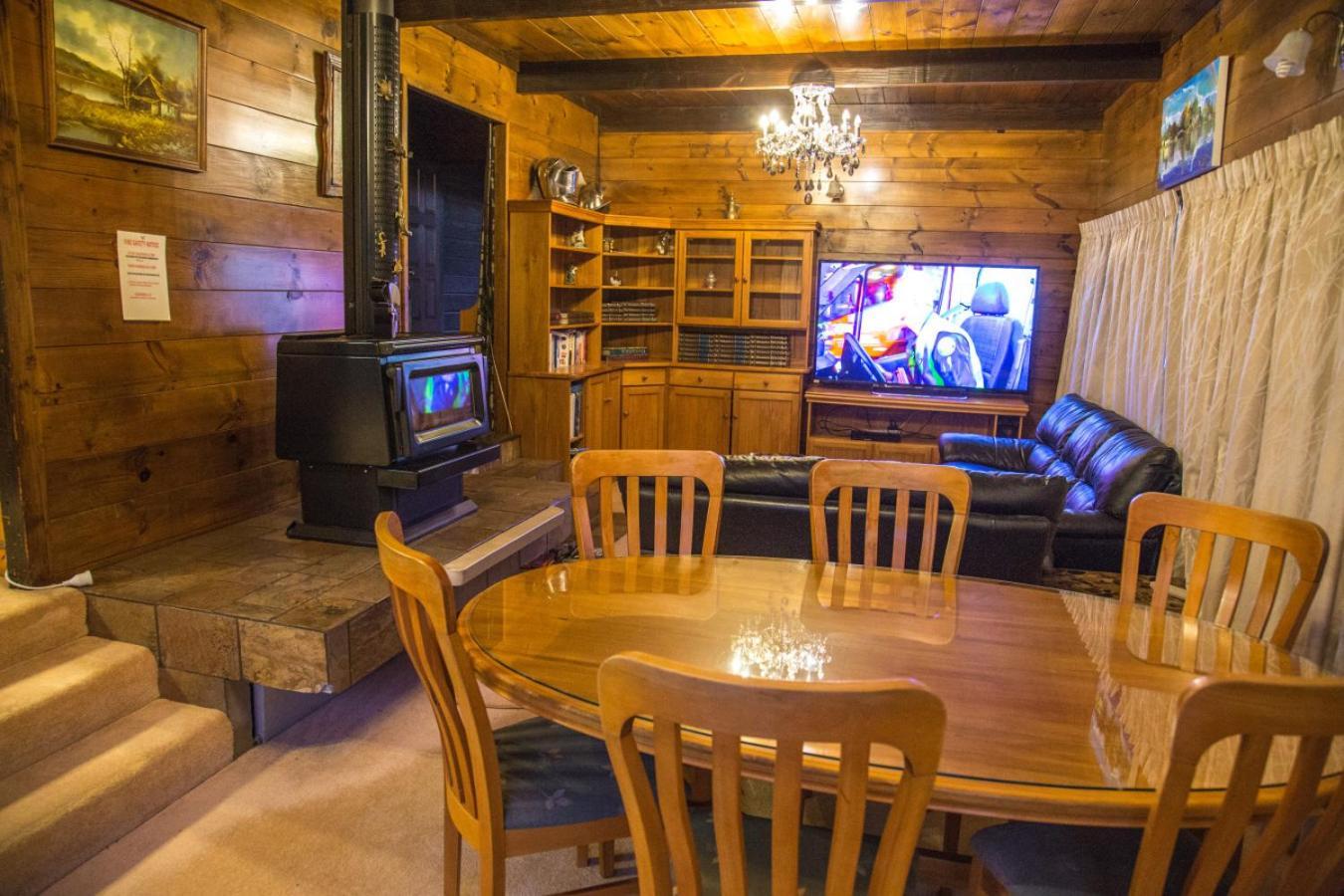 Arnold Lakeside Holiday home *