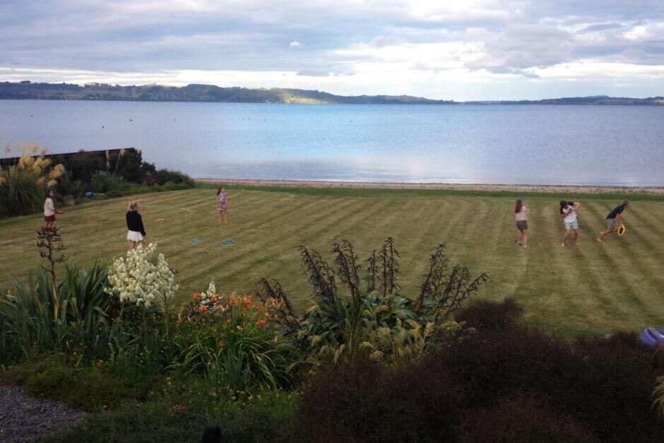 Lounge To Holiday home Rotorua