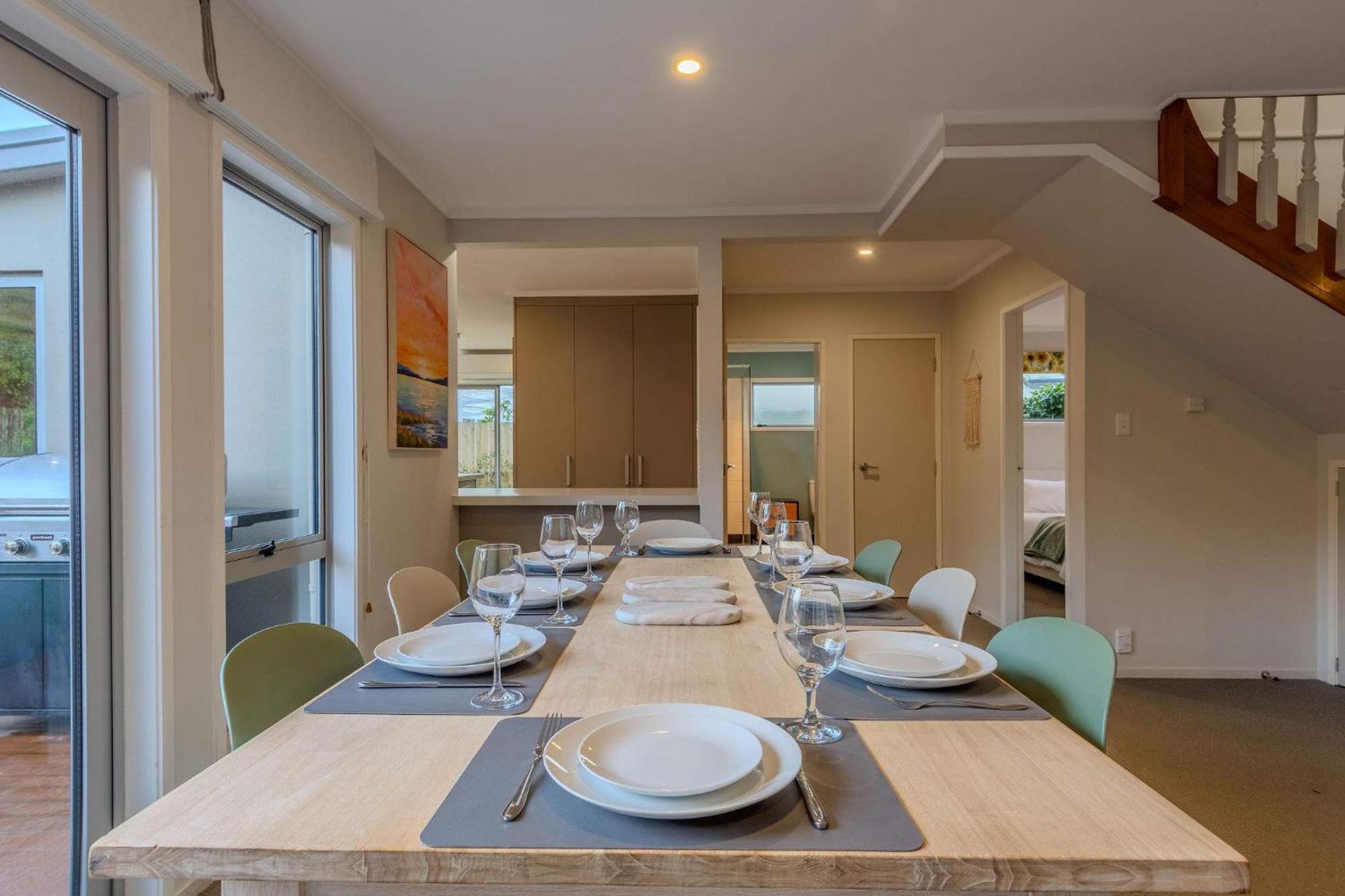 Holiday home Lewis - Beside The Redwoods With Pool Rotorua