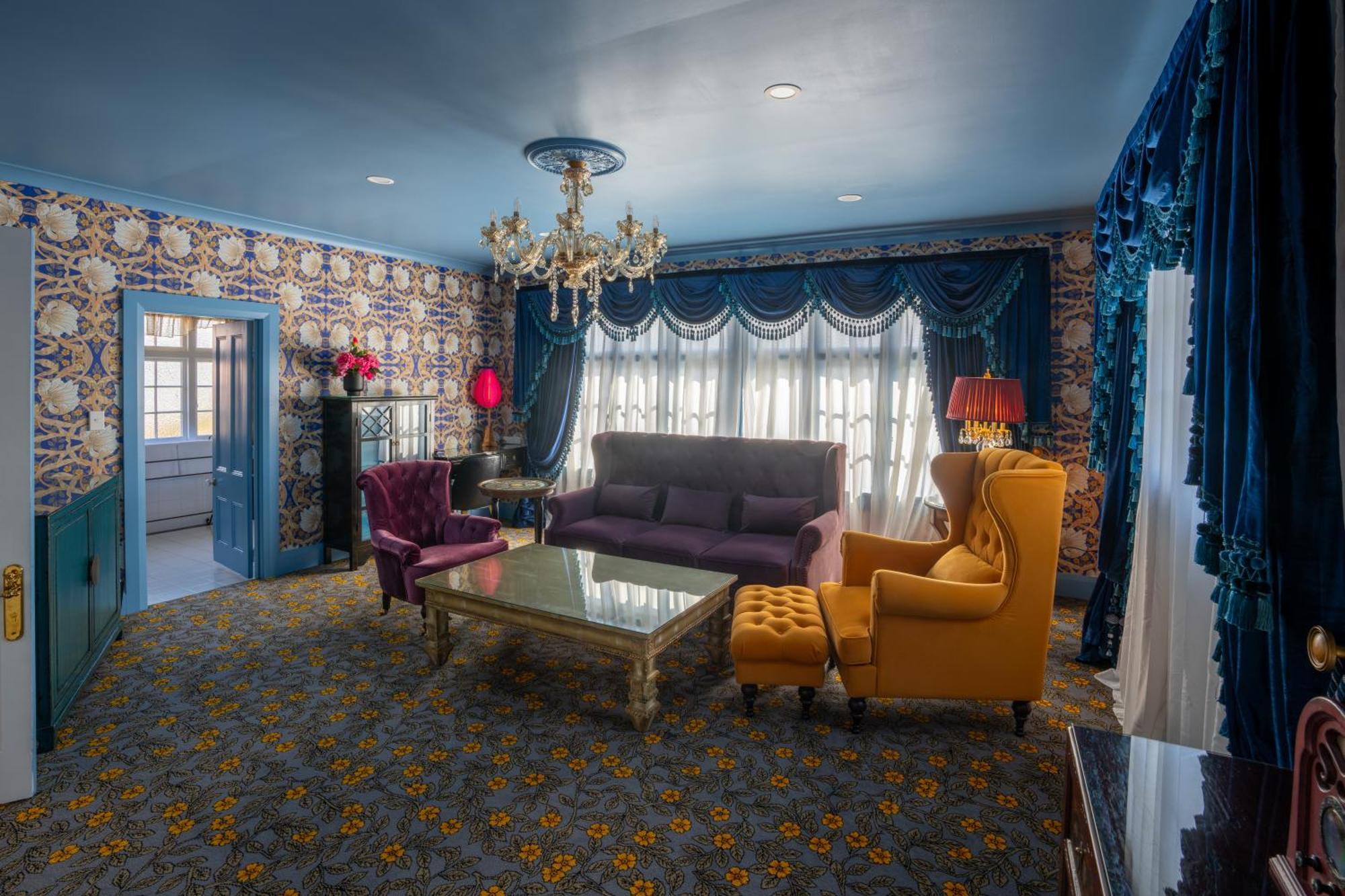 Prince's Gate Hotel