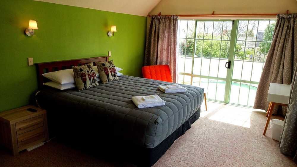 Coachman Motel