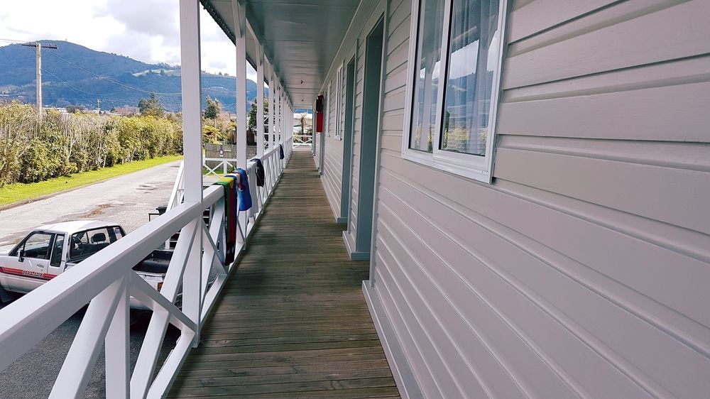 Cosy Thermal Holiday park 2*