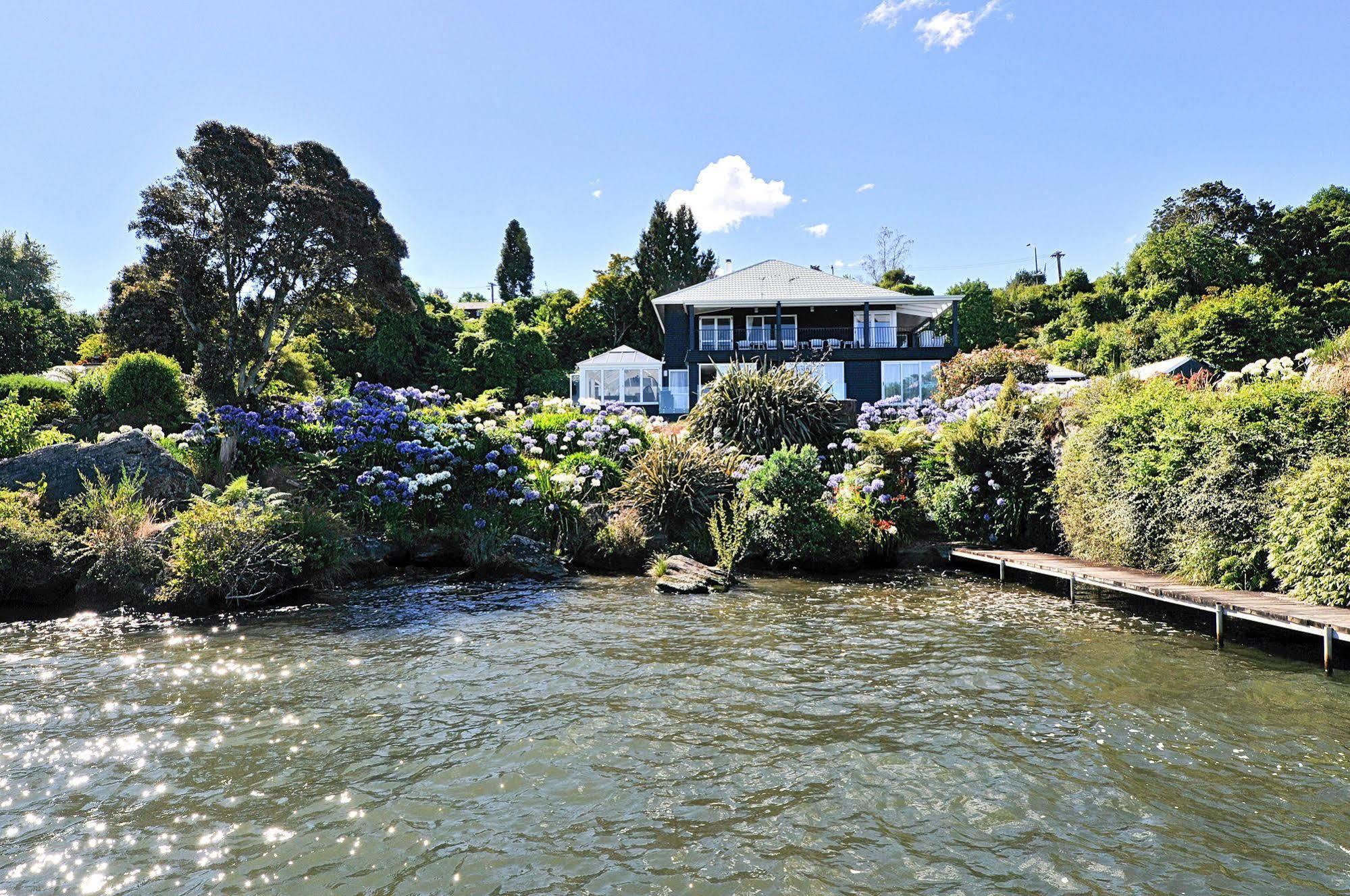 Hotel Black Swan Lakeside Boutique Rotorua