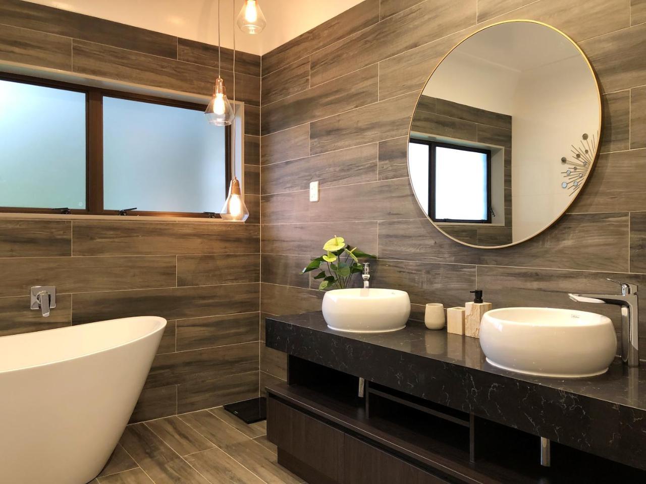Luxury K-lodge With Golf Course View-rotorua