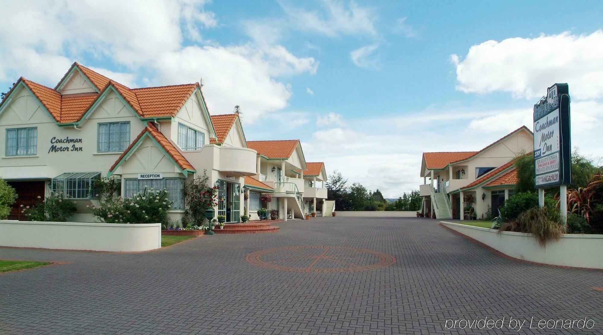Coachman Motel 4*