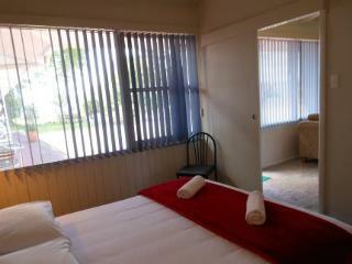 Waiteti Lakefront 4*