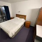 Gibson Court Motel