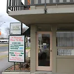 Pineland Motor Lodge