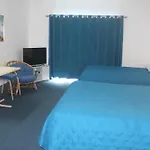 Golden Glow Motel