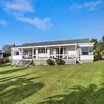 Family Perfect, Winter Getaway, Secure Yard, Parking, Mountain Bikes, Arcade