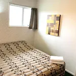 Greenview Motel