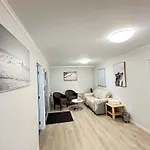 Hot Spring Vacation House