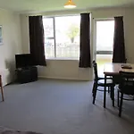 Kuirau Park Motor Lodge- Thermal Mineral Pool