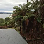 Lakeview Holiday Home