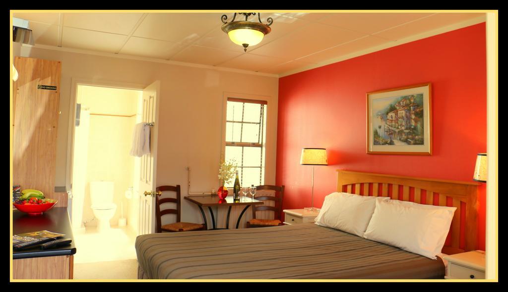 Victoria Motel