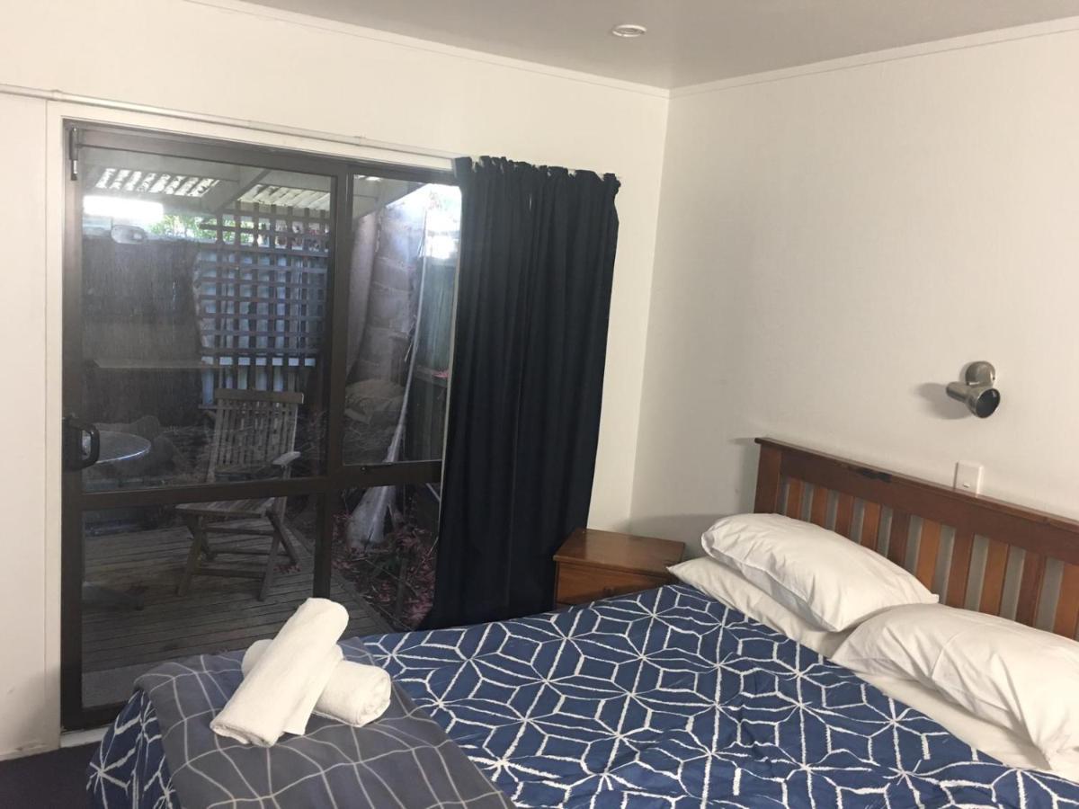 Gibson Court Motel