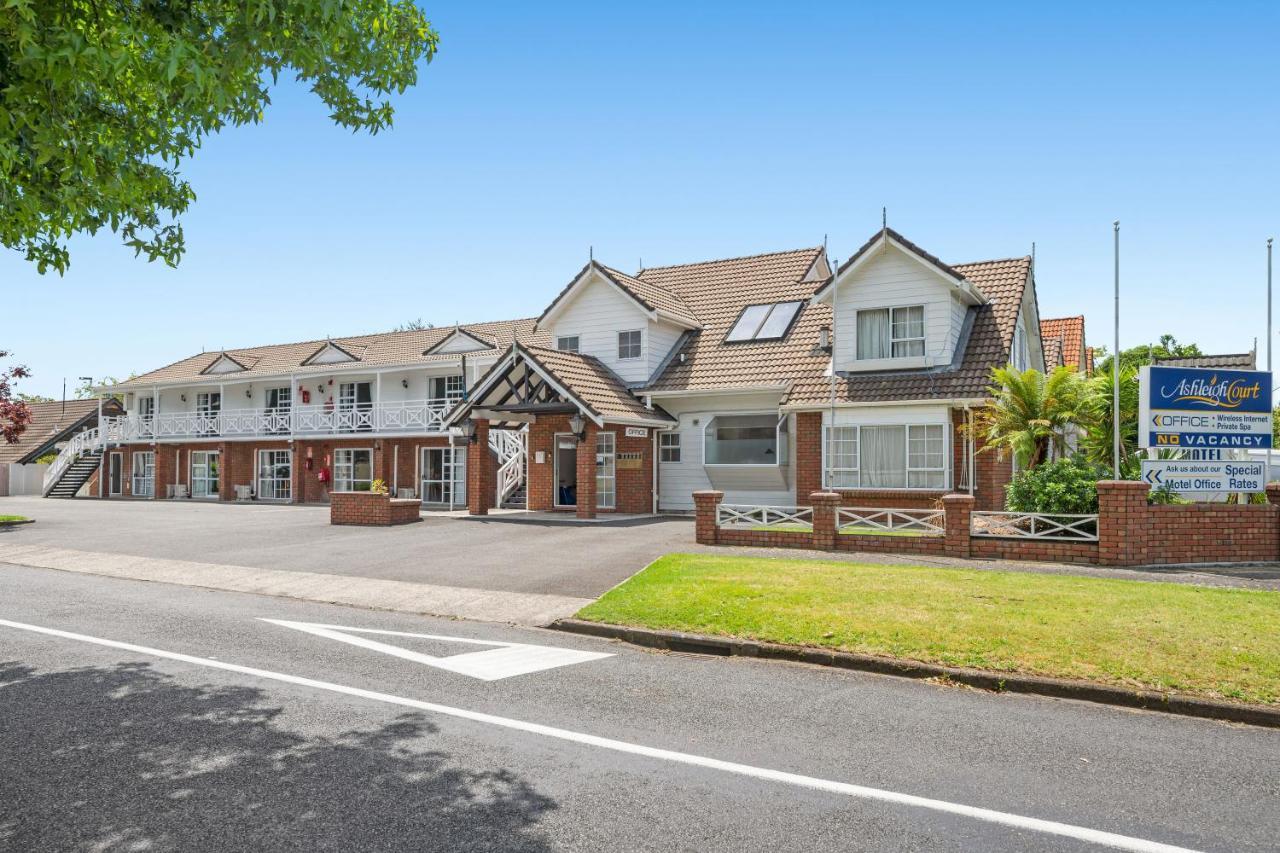 Ashleigh Court 4*