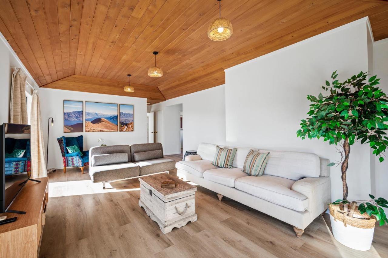 Family Perfect, Winter Getaway, Secure Yard, Parking, Mountain Bikes, Arcade * Rotorua