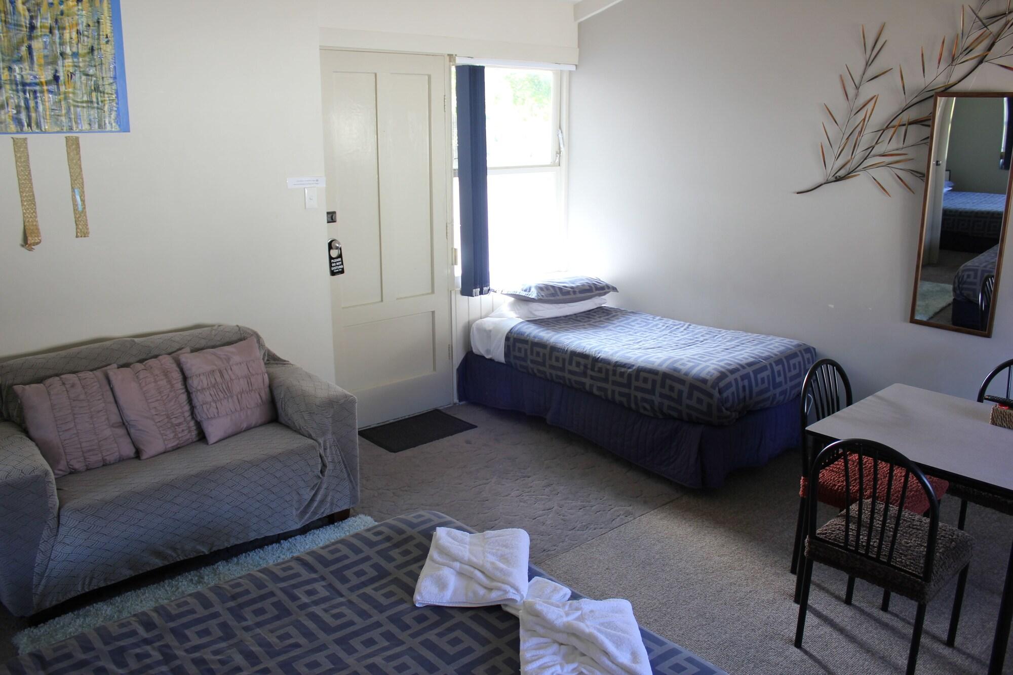 Jack & Di's Lakefront Motel Rotorua