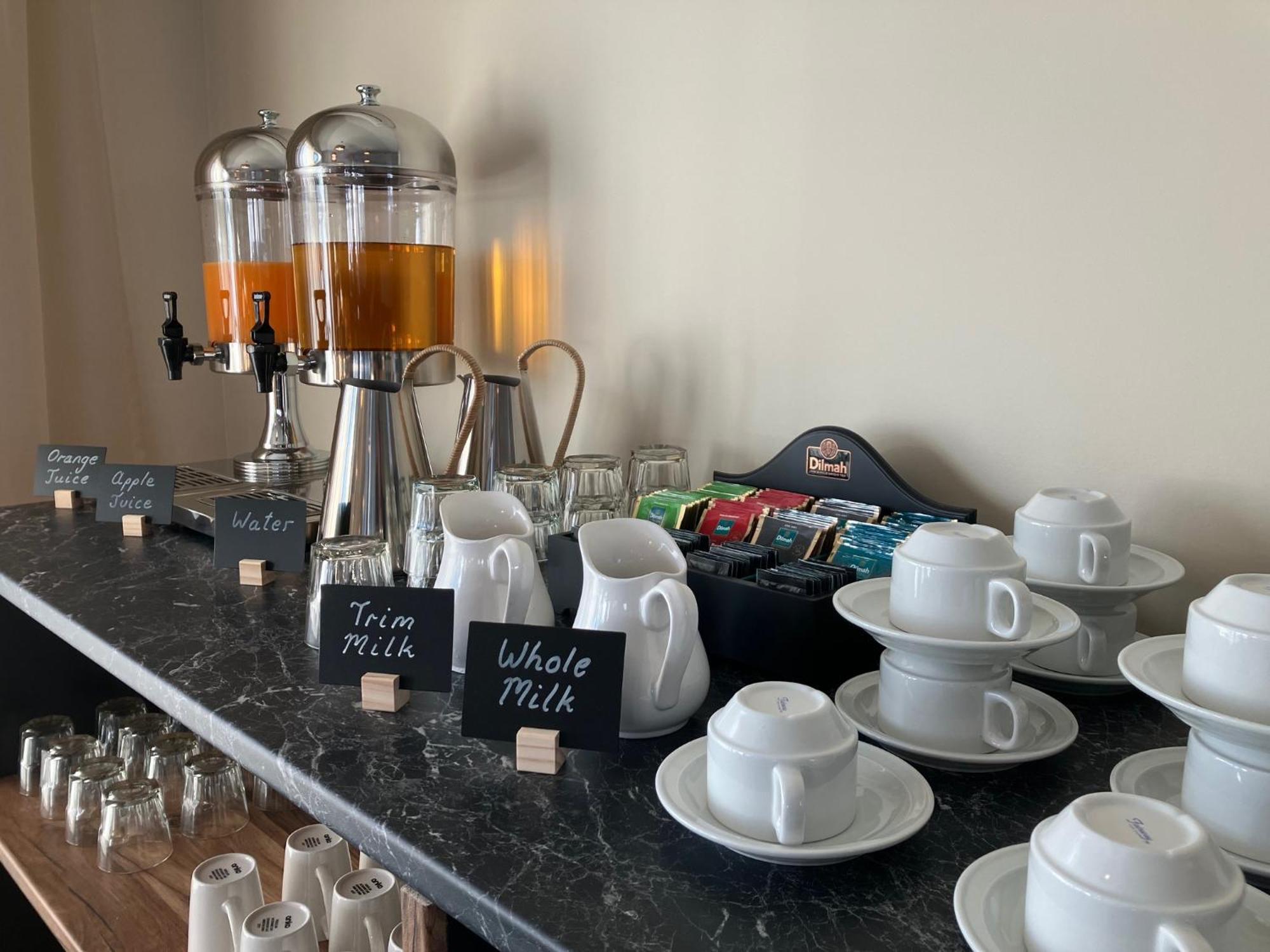 Newina Hotel