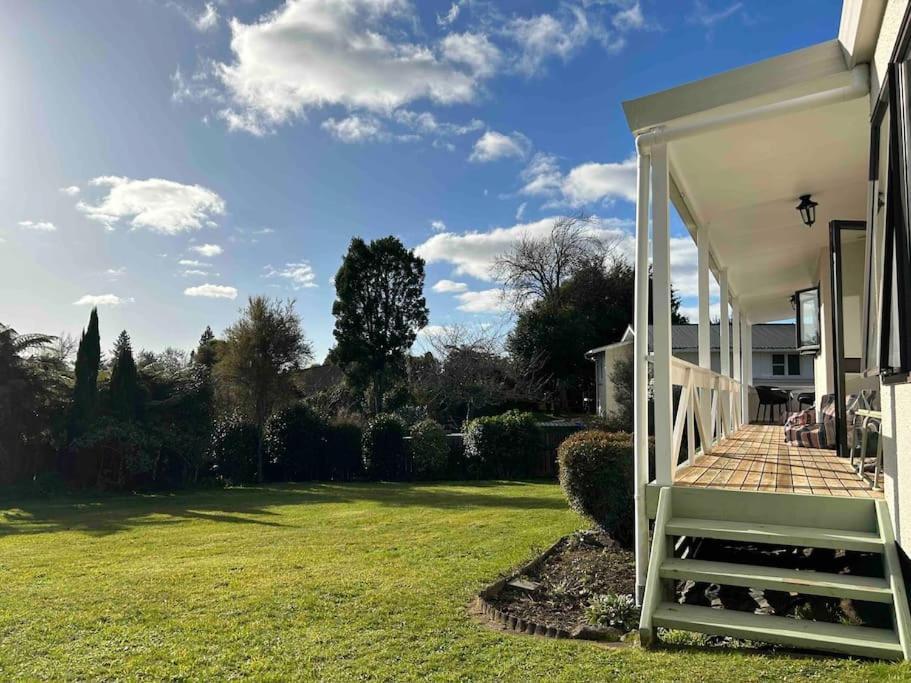 Family Perfect, Winter Getaway, Secure Yard, Parking, Mountain Bikes, Arcade Holiday home