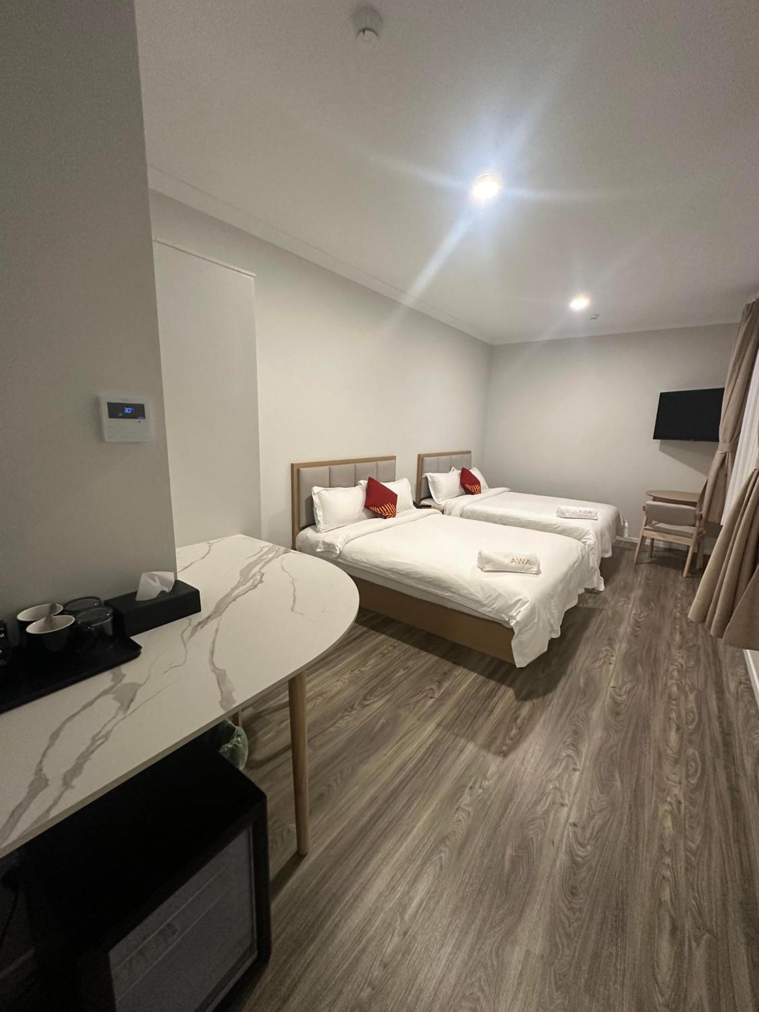 Hotel Awa