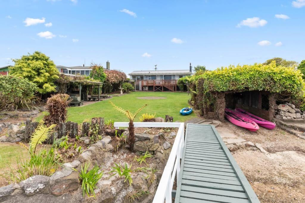 Edgewater Escape Holiday home *