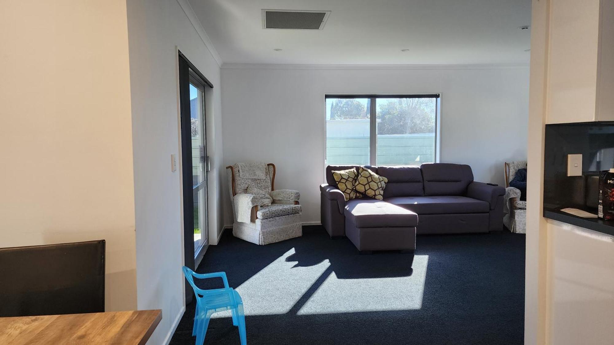 Oaktree Entire Home, Sleeps 8 To12 Holiday home *