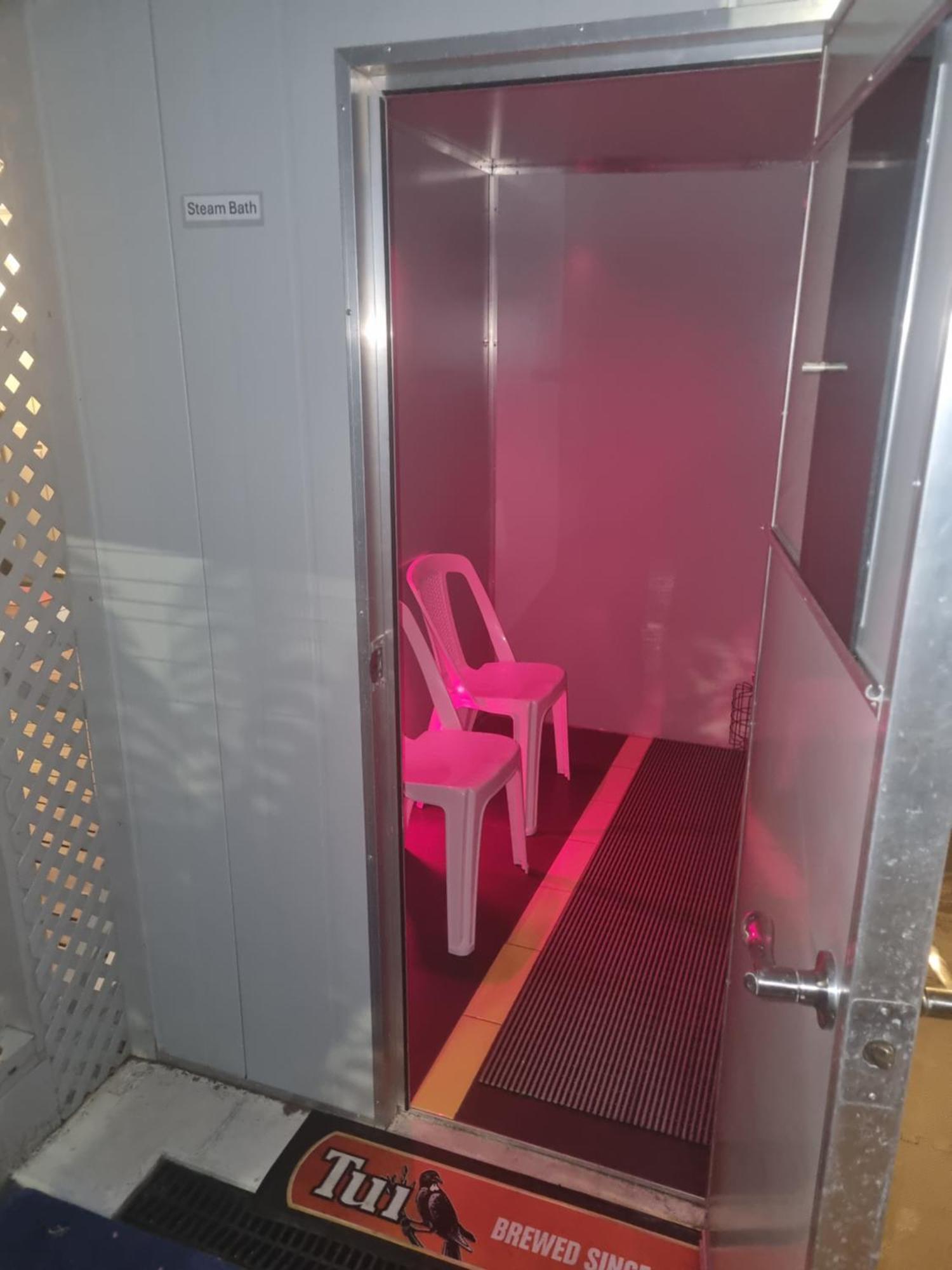 In Prime Location House With And Sauna Guest house