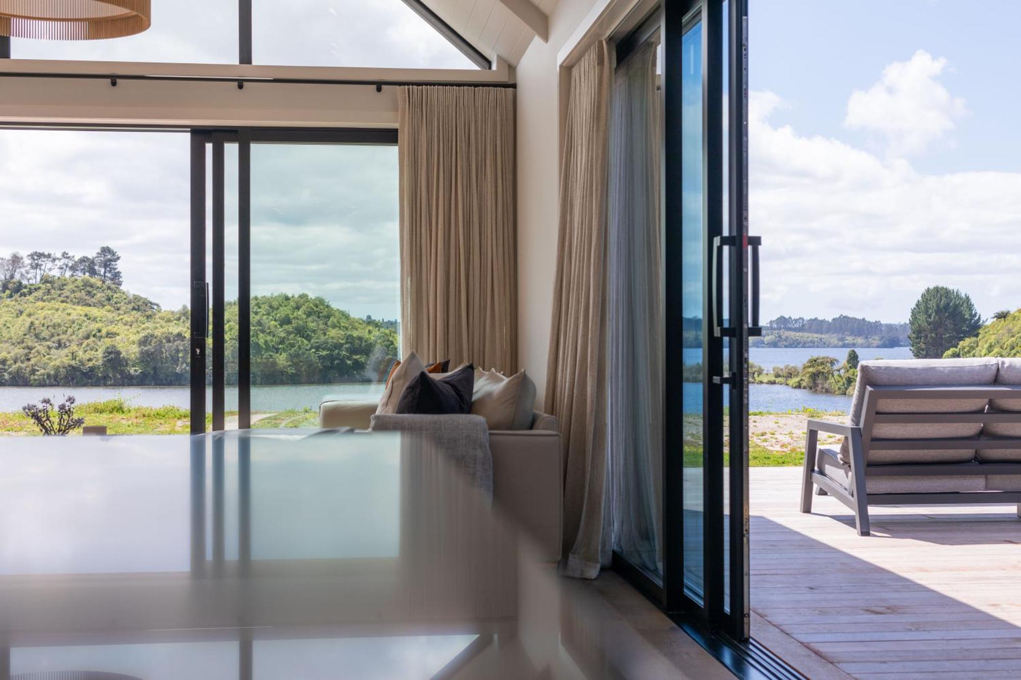 Holiday home Lakefront Living - Rotoiti